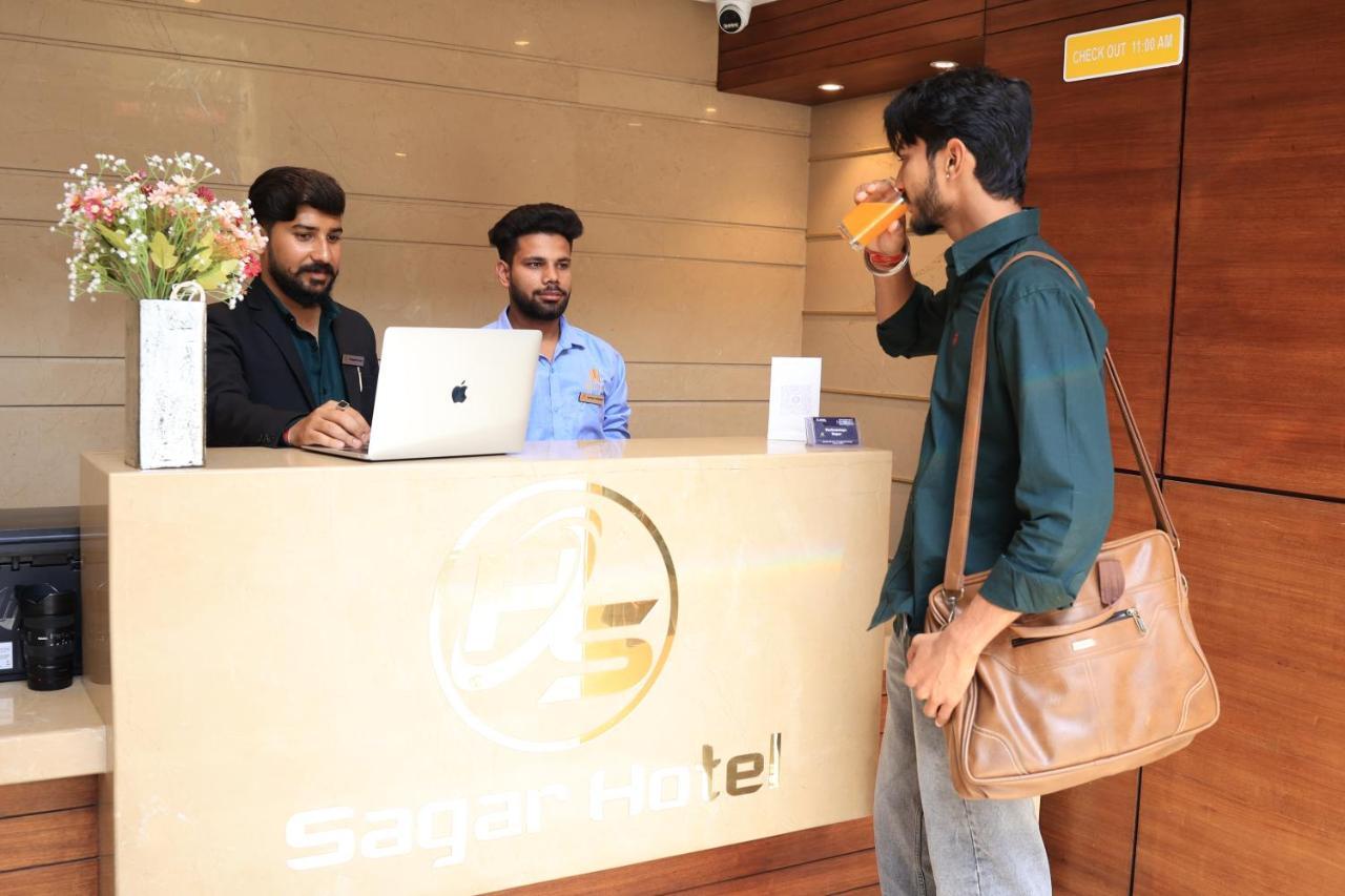 Sagar Hotel Just 5 Min From Golden Temple Amritsar Exteriér fotografie