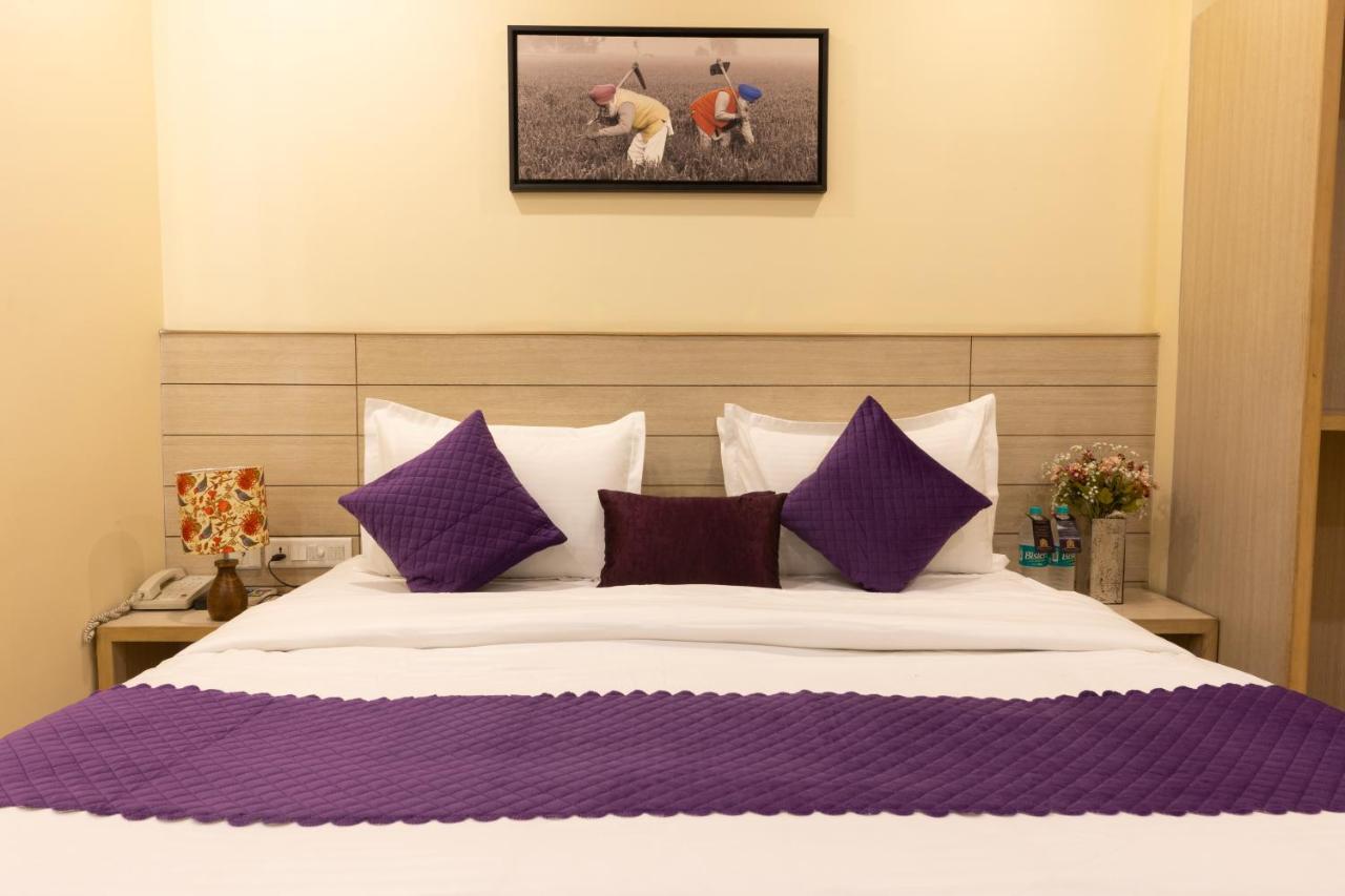 Sagar Hotel Just 5 Min From Golden Temple Amritsar Exteriér fotografie